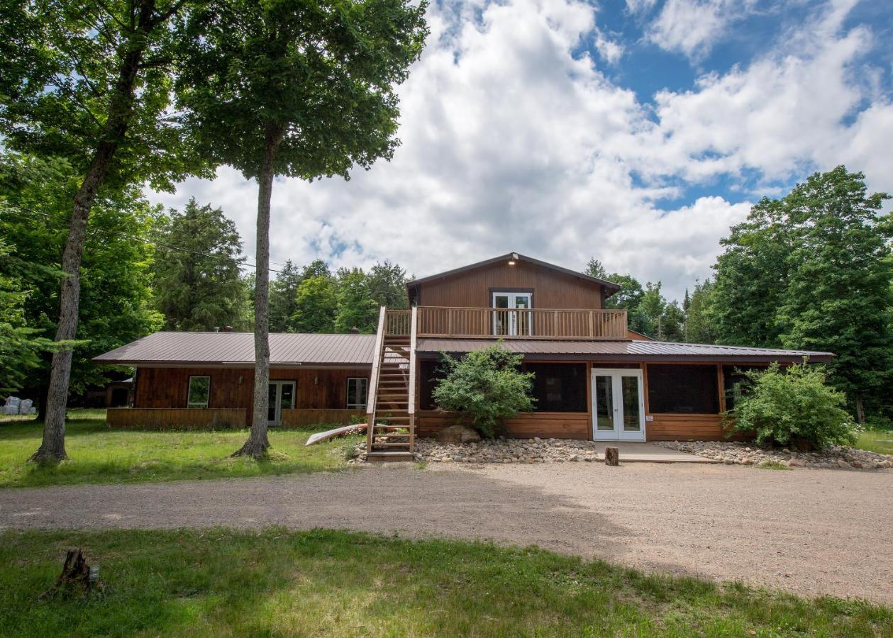 Madawaska Lodge-Cottage מראה חיצוני תמונה