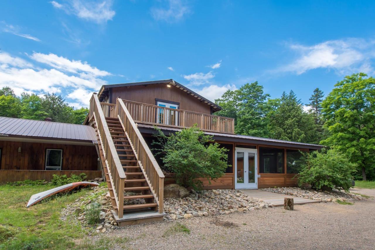 Madawaska Lodge-Cottage מראה חיצוני תמונה
