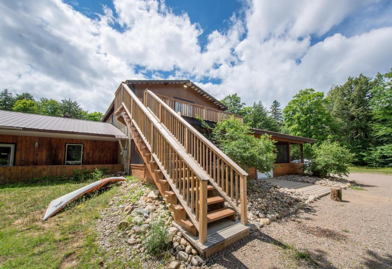 Madawaska Lodge-Cottage מראה חיצוני תמונה